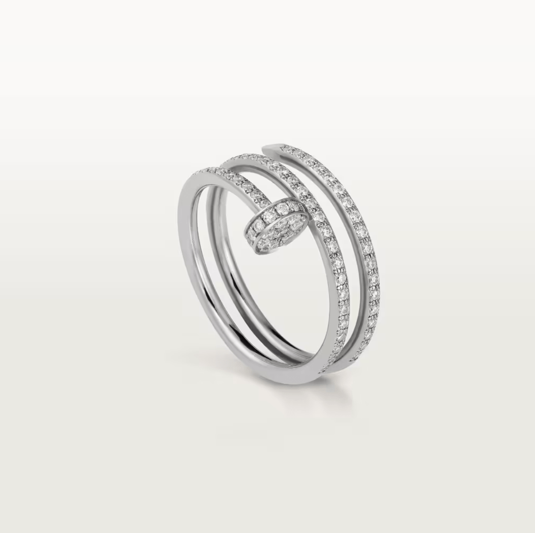 Skarlove© Vendôme Ring